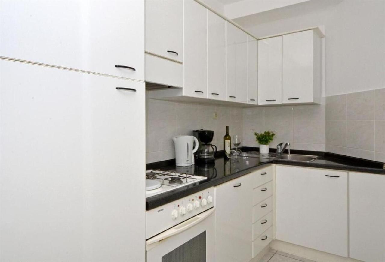 Apartments Sandy 罗戈兹尼察 外观 照片